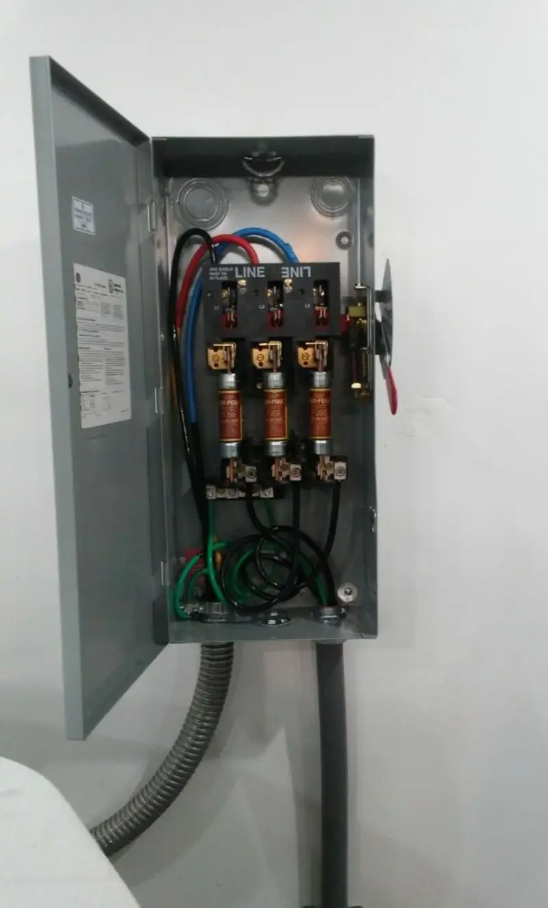 Three-phase disconnect switch installed for Electrical Wiring & Rewiring in Lincoln Park